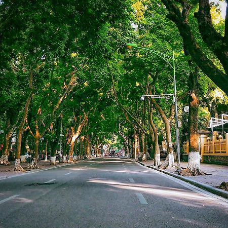 Morri Homestay - Quan Thanh Hanoi Bagian luar foto